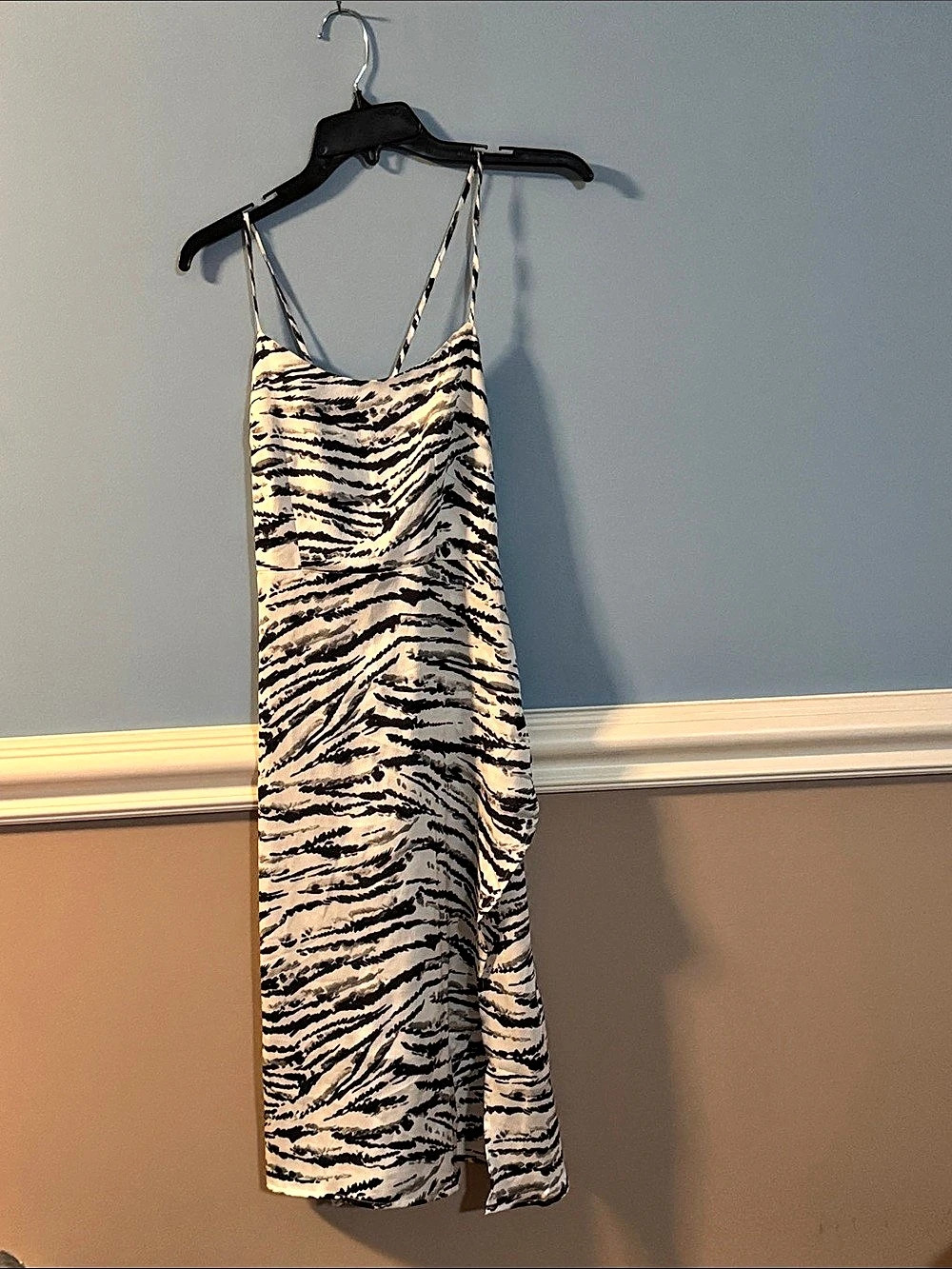 CUPSHE Zebra Print Maxi Dress White & Black XS